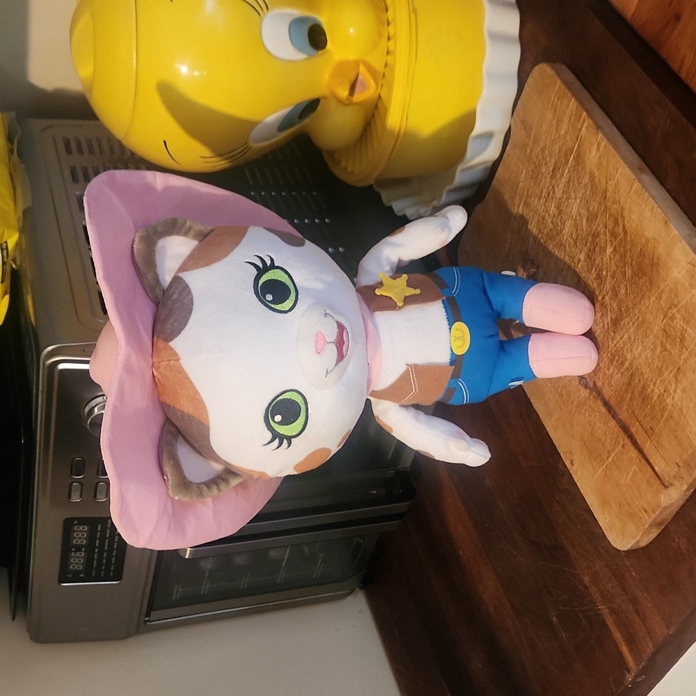 Disney Junior Jr. Sheriff Callie Cat Wild West Stuffed Animal Plush Toy